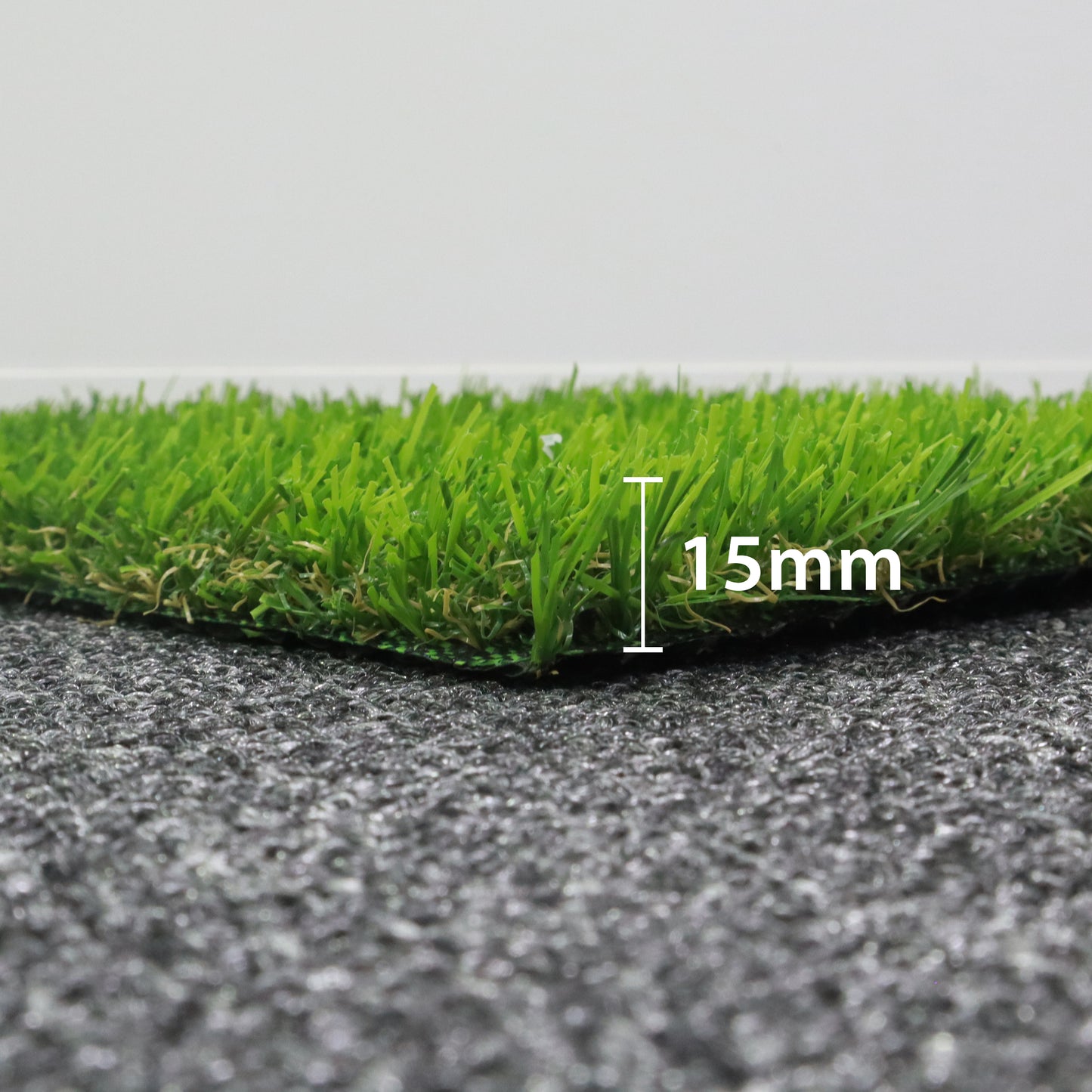 WAG2817 - Westminster Classic 15mm Young Artificial Grass (1m x 4m)