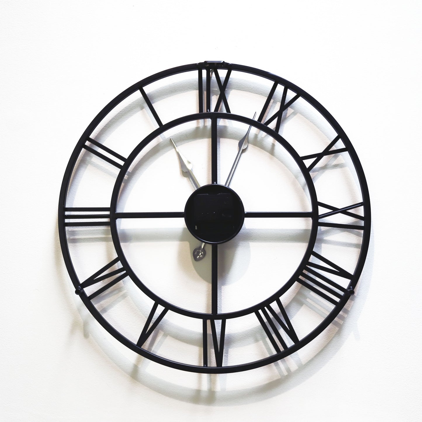 WC2147 - Vintage Rustic Roman Iron Wall Clock - 43 cm / 17 in