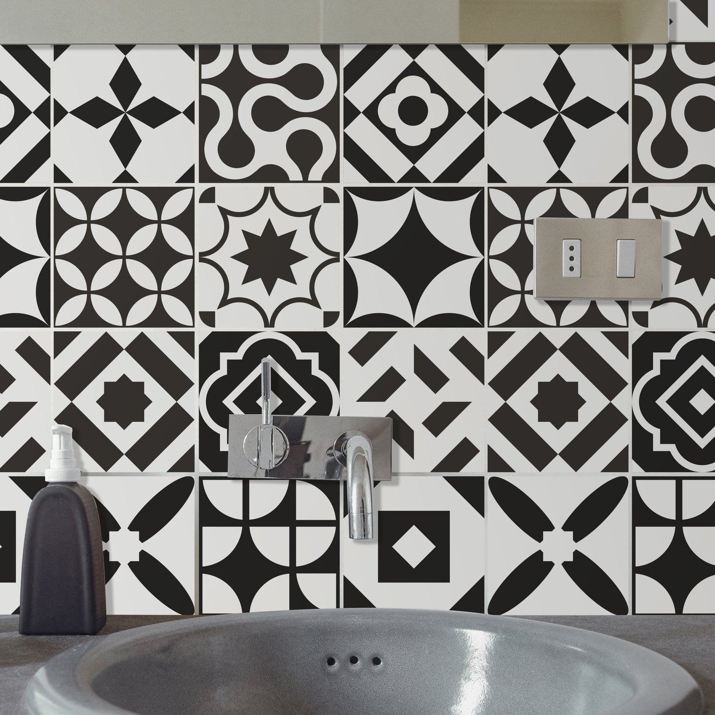 WT1545 - Ross Black and White Wall Tile Sticker Set - 15 cm x 15 cm - 24 pcs