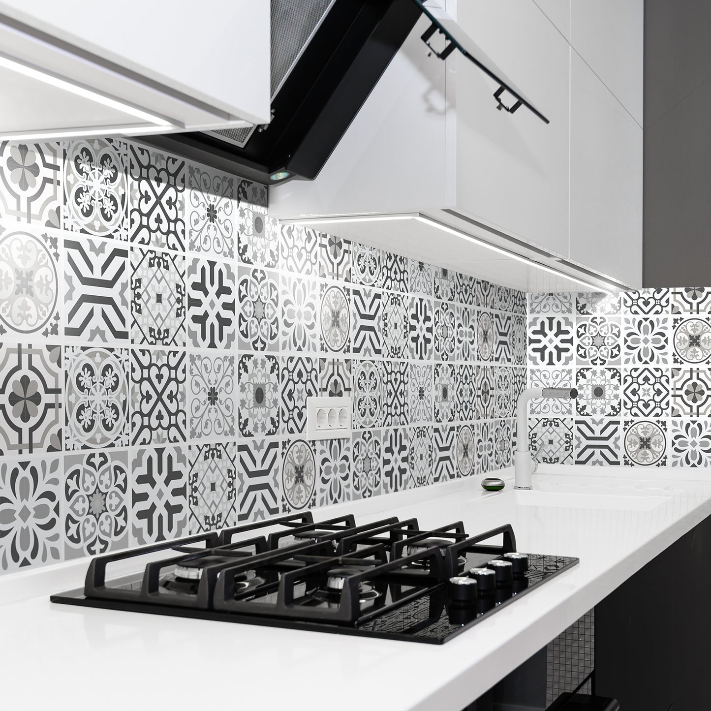WT1581 - Novi Light Grey Cement Azulejo Wall Tile Sticker Set - 15 x 15 cm (6 x 6 in) - 24 pcs