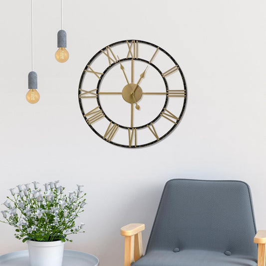 WC2146 - Gold And Black Vintage Roman Wall Clock - 43 cm / 17 in